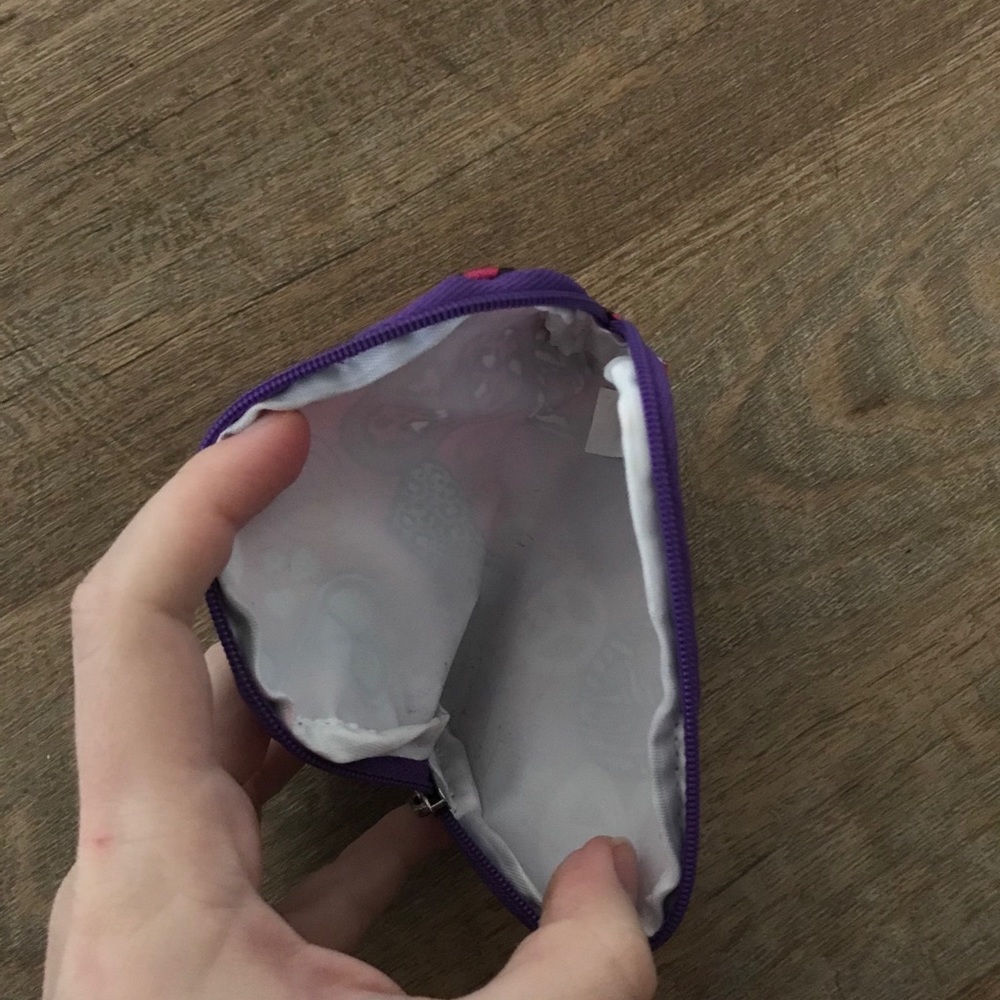 Small Bag - Picture 3 of 3